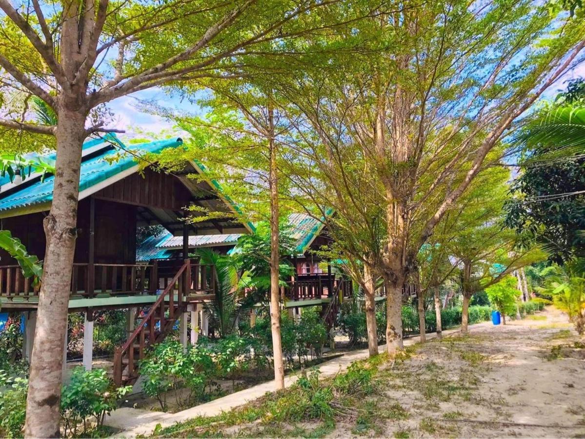Rasta House,,Koh Phayam Hotel Екстериор снимка