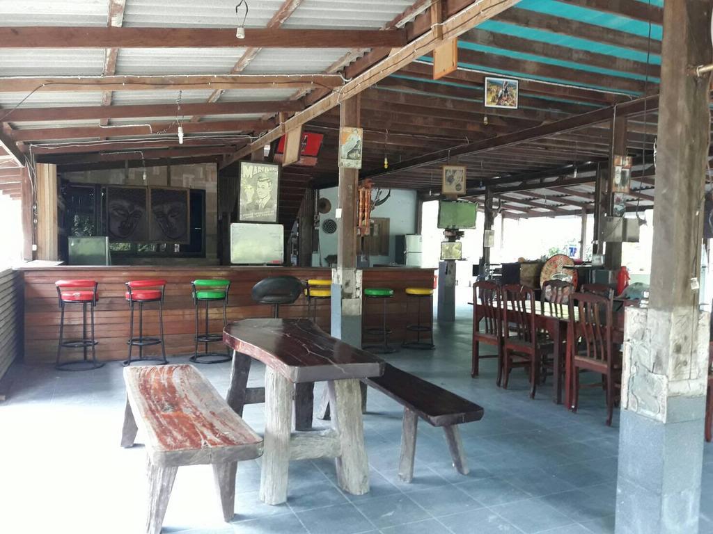 Rasta House,,Koh Phayam Hotel Екстериор снимка