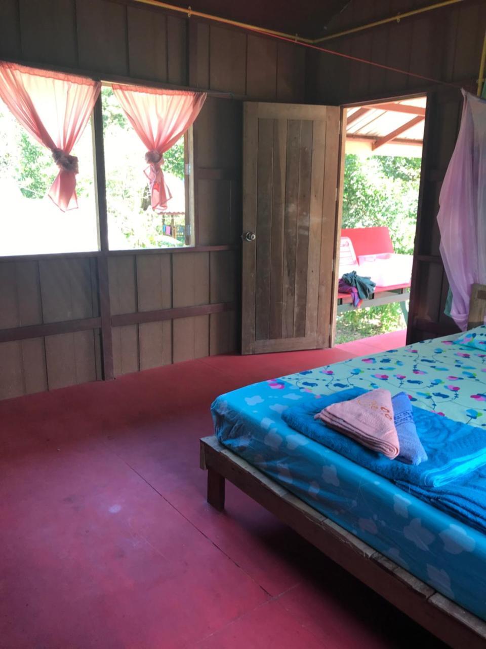 Rasta House,,Koh Phayam Hotel Екстериор снимка